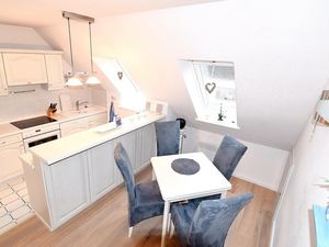 23970973-Ferienwohnung-4-Scharbeutz-300x225-5