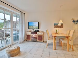 23971023-Ferienwohnung-4-Scharbeutz-300x225-3