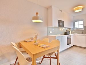 23971049-Ferienwohnung-4-Scharbeutz-300x225-5