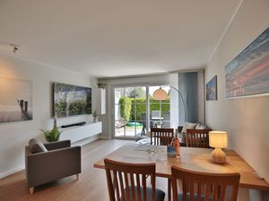 24027246-Ferienwohnung-4-Scharbeutz-300x225-1