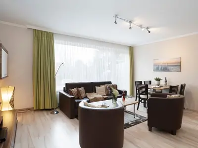Ferienwohnung für 5 Personen (63 m²) in Scharbeutz 1/10