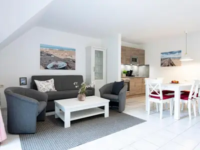 Ferienwohnung für 7 Personen (88 m²) in Scharbeutz 1/10