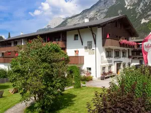 Ferienwohnung für 6 Personen (105 m²) in Scharnitz