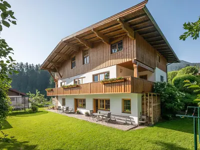 Gästehaus mit Vorderansicht