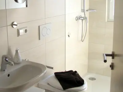 "Fewo Linda" Badezimmer