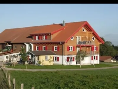 bauernhof_ausschnitt_306x220