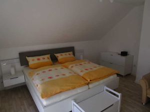 22597475-Ferienwohnung-4-Schieder-Schwalenberg-300x225-1