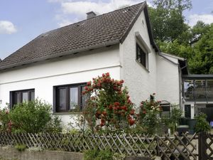 23854343-Ferienwohnung-2-Schieder-Schwalenberg-300x225-0