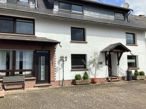 23828751-Ferienwohnung-4-Schillingen-300x225-1