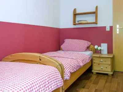 Kirschenholz_WHG_02_Kinderzimmer_04a