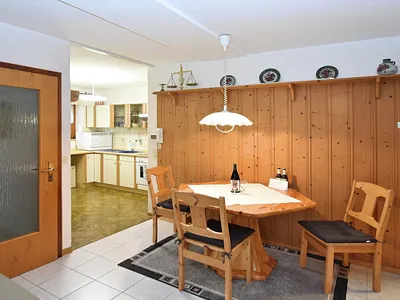 DiningRoom