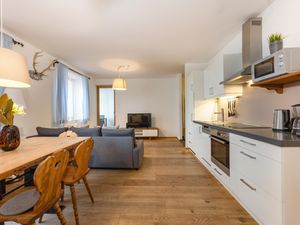 23429811-Ferienwohnung-8-Schladming-300x225-0