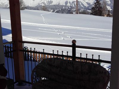 Eingang mit Blick auf das Dachstein Massiv