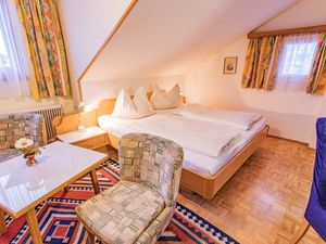 23318849-Ferienwohnung-3-Schladming-300x225-0