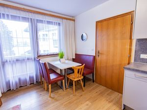 23310046-Ferienwohnung-6-Schladming-300x225-4