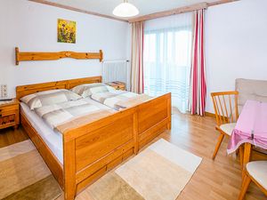 24044250-Ferienwohnung-5-Schladming-300x225-5