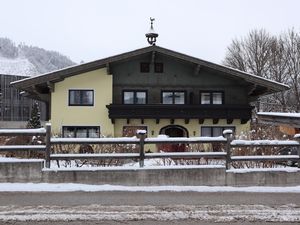 23518758-Ferienwohnung-3-Schladming-300x225-1