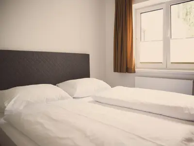 Schlafzimmer_3_Top1