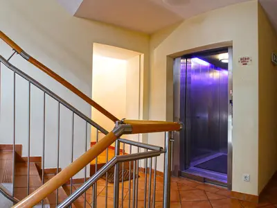 Vorhaus Lift D I
