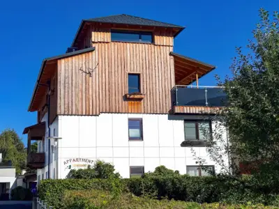 Grazer Villa - Hausfoto seitlich