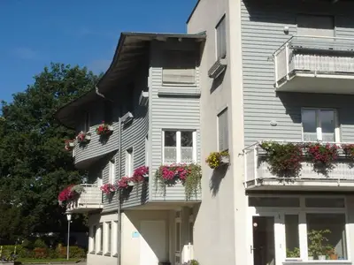 Außenaufnahme Sommer Dachsteingasse