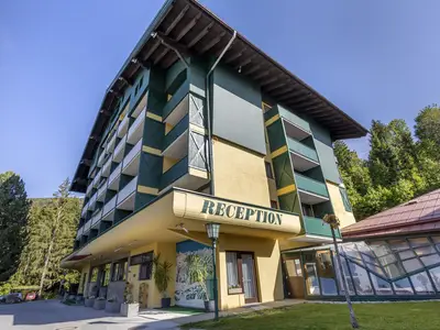 ALP-EXT-BLDG-2025-001