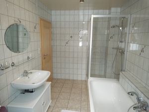 21667383-Ferienwohnung-2-Schleching-300x225-3