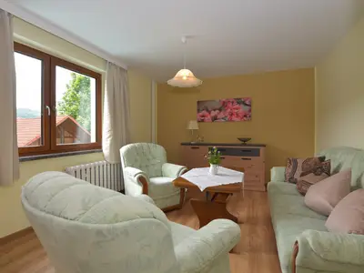 Ferienwohnung für 4 Personen in Schleid 3/8