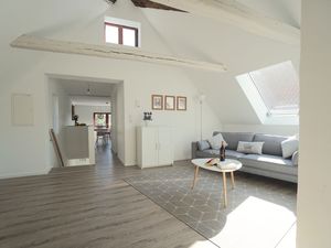 23377135-Ferienwohnung-2-Schleswig-300x225-1