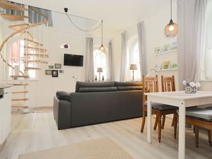 23377263-Ferienwohnung-2-Schleswig-300x225-0