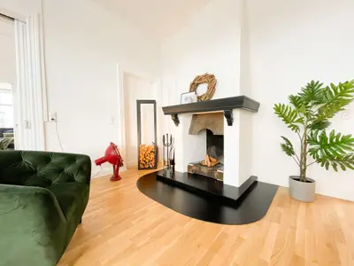 Kamin-/Ofen