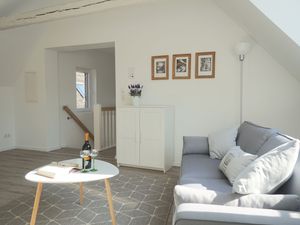 23883607-Ferienwohnung-2-Schleswig-300x225-0