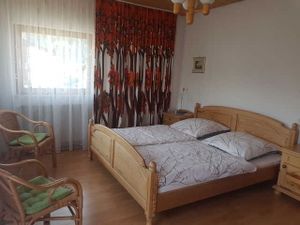 22886227-Ferienwohnung-4-Schliersee-300x225-4