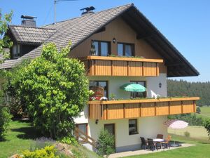 19048145-Ferienwohnung-4-Schluchsee-300x225-1