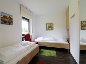 24013790-Ferienwohnung-4-Schluchsee-300x225-1