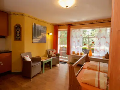 Photo, INSIDE, OUTSIDE