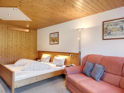 BEDROOM, INSIDE