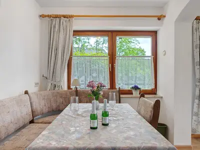 Photo, INSIDE, OUTSIDE