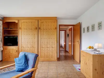 Photo, INSIDE, OUTSIDE