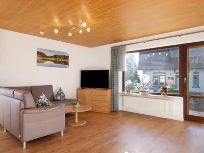 Photo, INSIDE, OUTSIDE