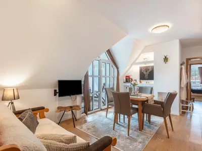 Photo, INSIDE, OUTSIDE