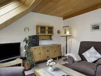 Photo, INSIDE, OUTSIDE