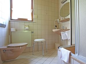 19341292-Ferienwohnung-5-Schmallenberg-300x225-5