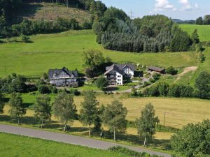 23832648-Ferienwohnung-5-Schmallenberg-300x225-1