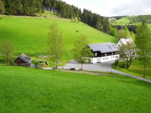 22776895-Ferienwohnung-4-Schmallenberg-300x225-1