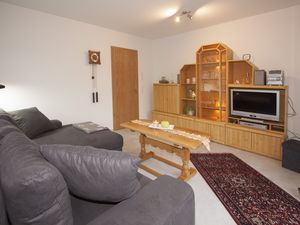 23310044-Ferienwohnung-6-Schmallenberg-300x225-2