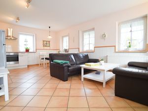 23885142-Ferienwohnung-4-Schmallenberg-300x225-1