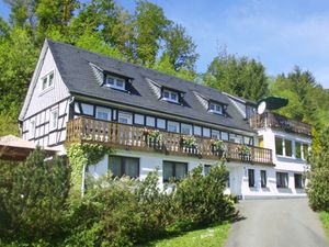Ferienwohnung für 6 Personen (118 m²) in Schmallenberg