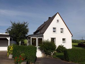 22777049-Ferienwohnung-6-Schmallenberg-300x225-0