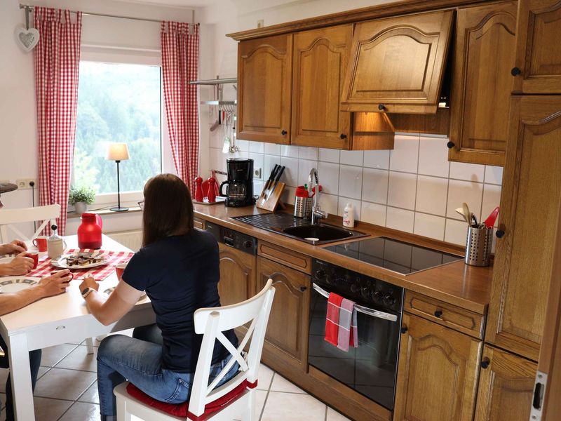 22777167-Ferienwohnung-5-Schmallenberg-800x600-1